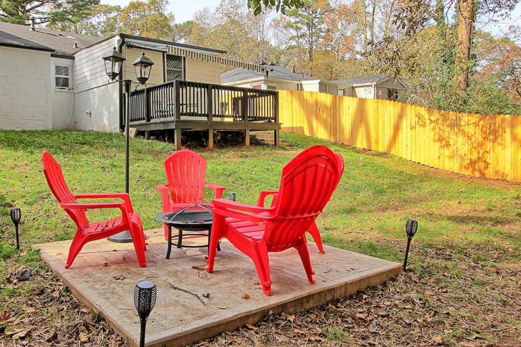 West End Bungalow Perfect To Work, Play, & Escape Атланта Екстериор снимка