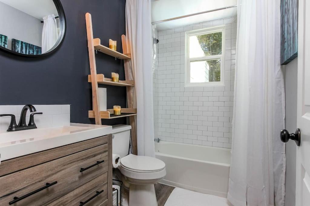 West End Bungalow Perfect To Work, Play, & Escape Атланта Екстериор снимка